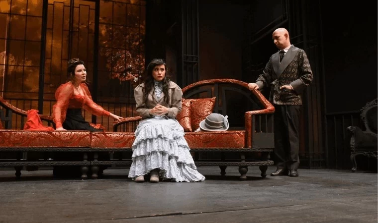 Adana Şehir Tiyatroları "Hedda Gabler" ile İstanbul’da