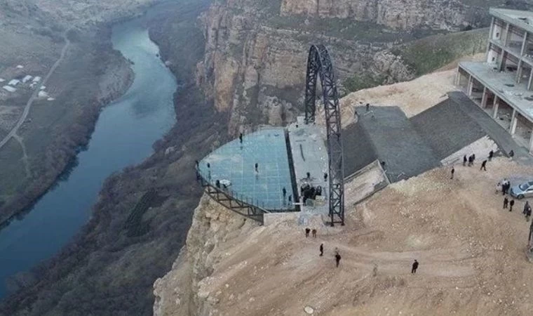 Cehennem Deresi Kanyonu’na Cam Seyir Terası