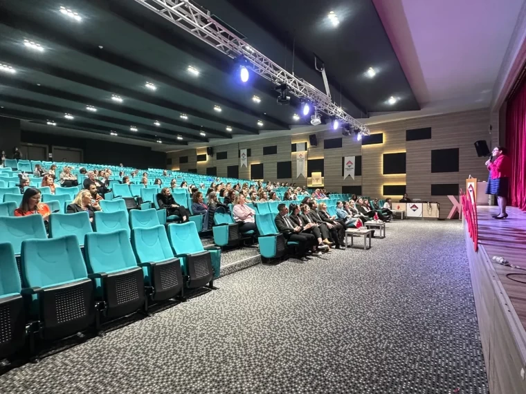 Bahçeşehir Koleji’nde Öğretmenlere Anlamlı Eğitim Programı