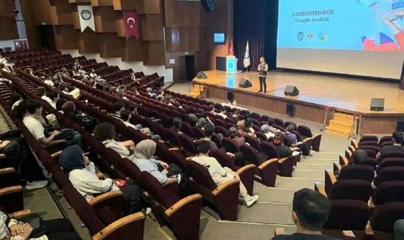 400 Binden Fazla Kişiye Narkotikle Mücadelede Eğitimi